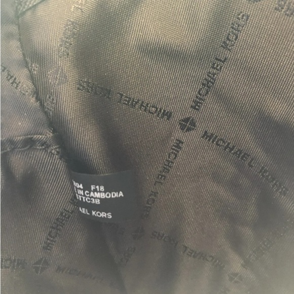 Michael Kors jet set large east west black Signature Crossbody - Picture 5 of 7